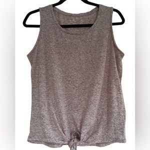Cleo linen blend sleeveless top. Size M